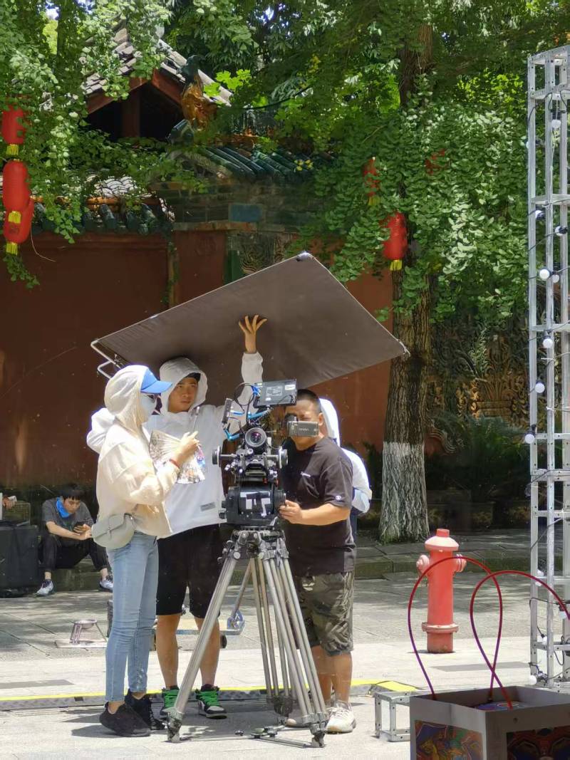 来凤县TVC拍摄公司：资深团队坐镇，打造现象级广告作品的幕后推手